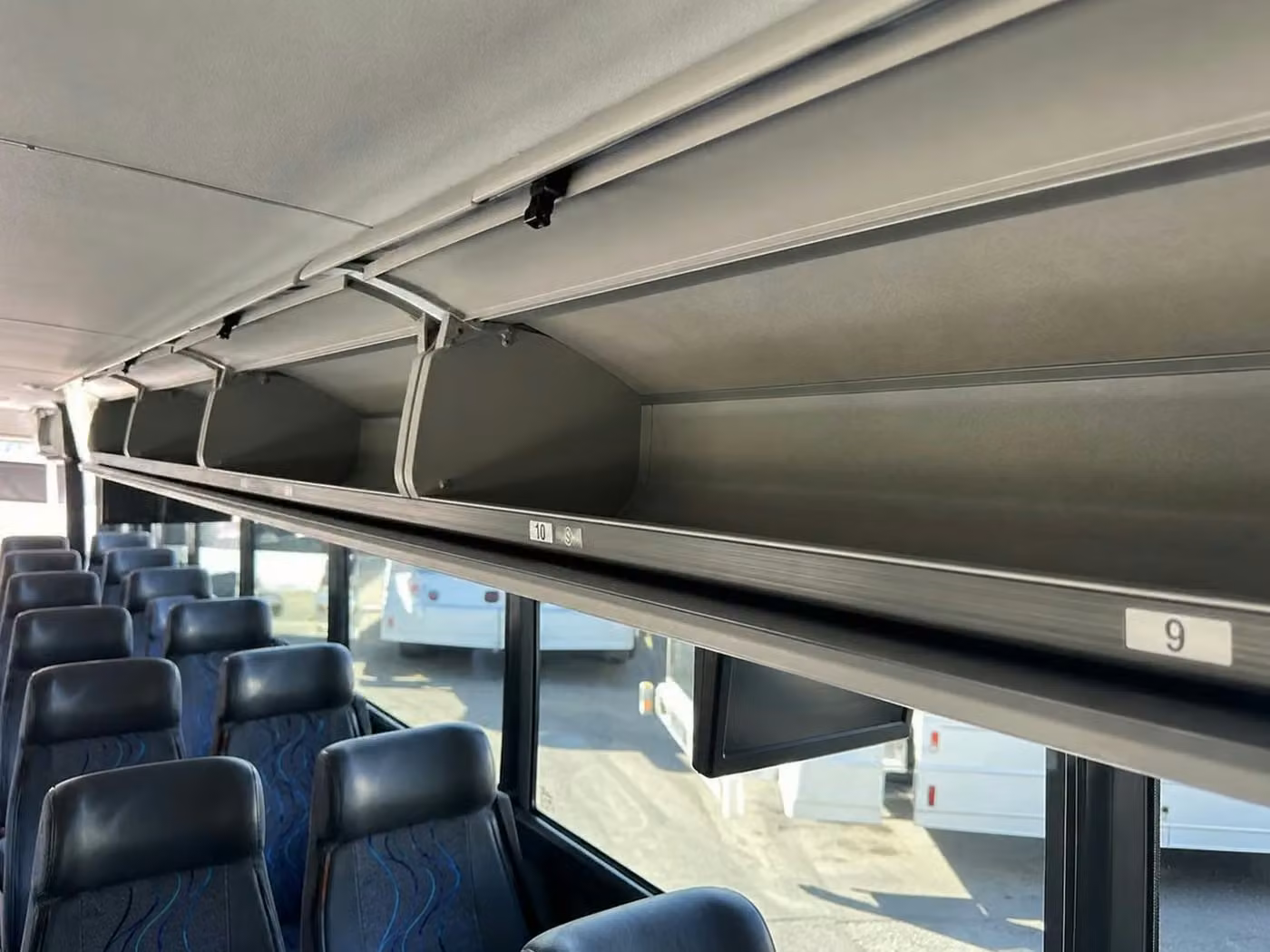 opelika 28 passenger minibus overhead storage