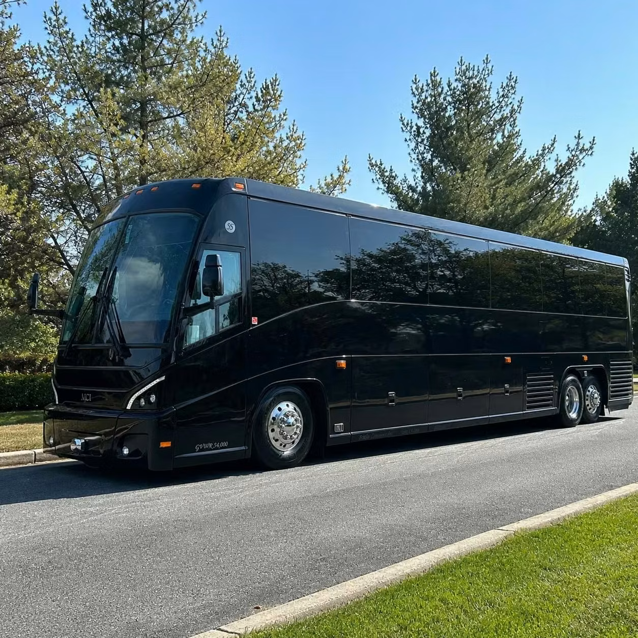opelika 56 passenger charter bus rental