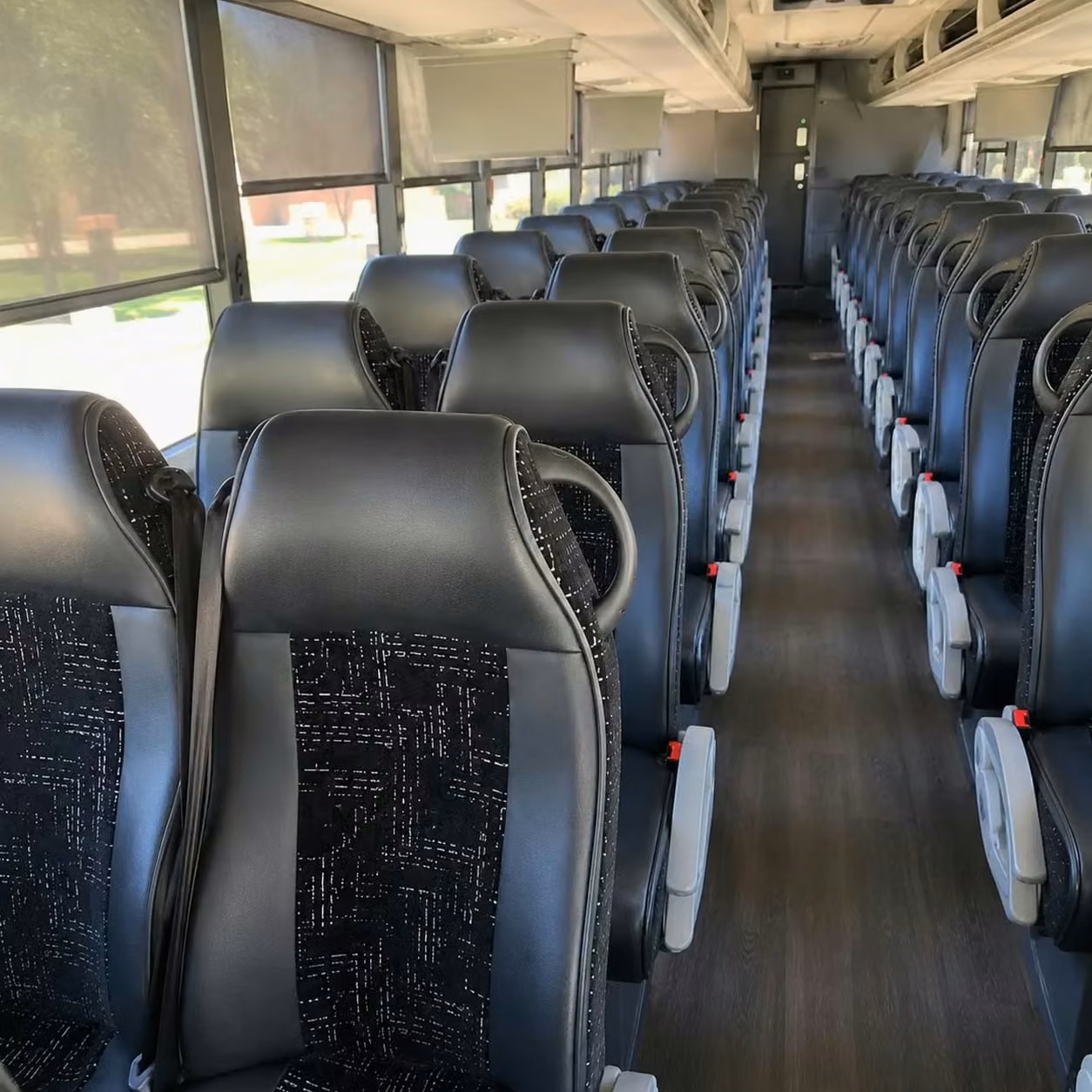 opelika charter bus prices
