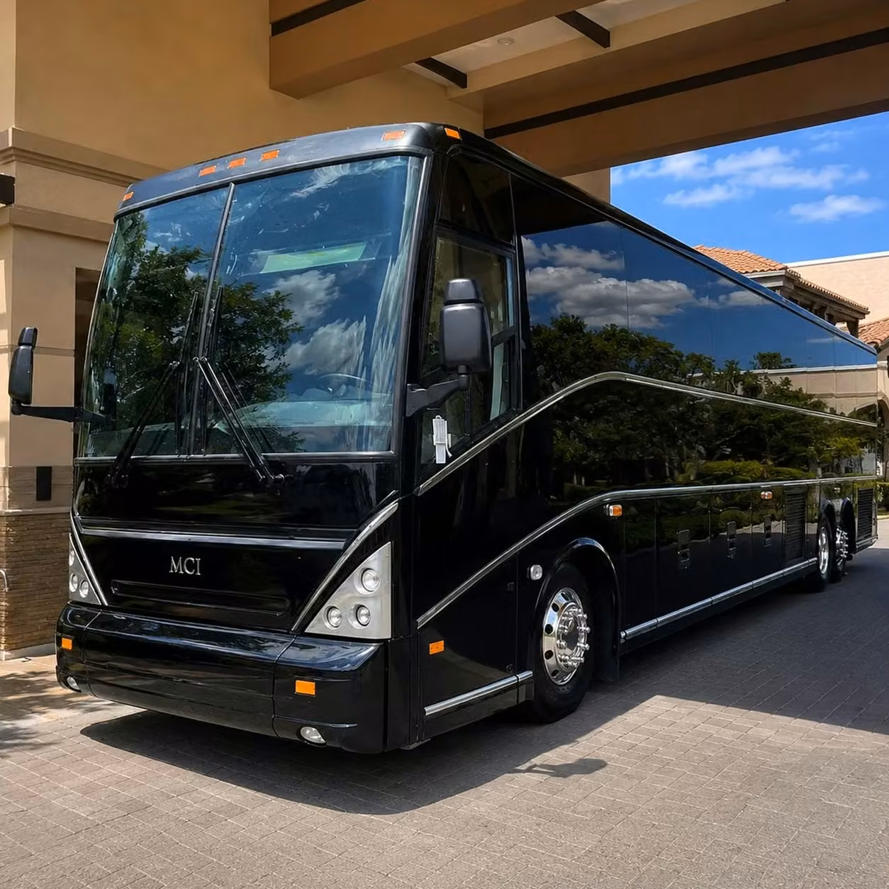 opelika unlock new family memories in a opelika charter bus